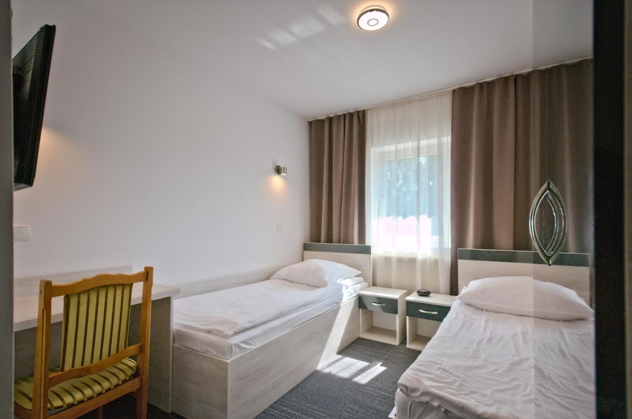 Hotel Sezam Kraczkowa Esterno foto