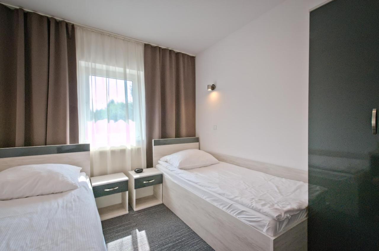 Hotel Sezam Kraczkowa Esterno foto