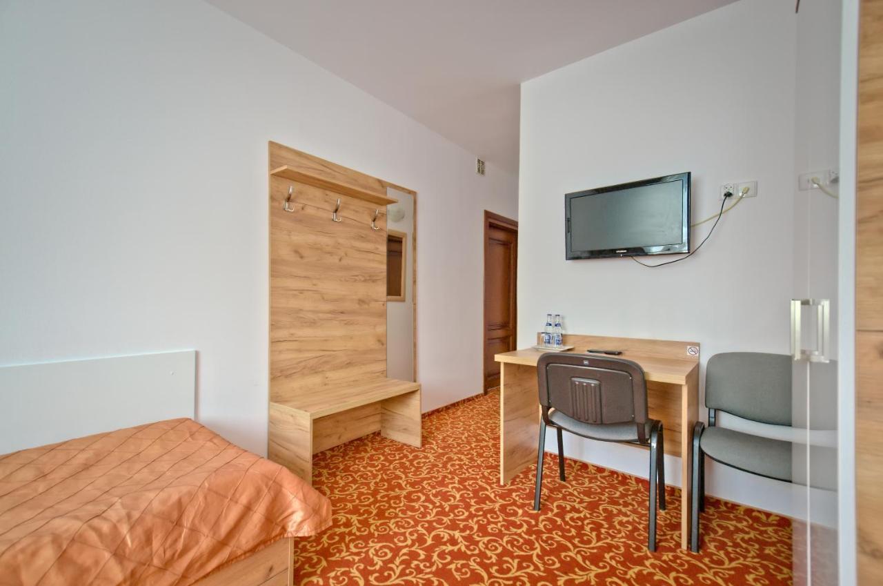 Hotel Sezam Kraczkowa Esterno foto