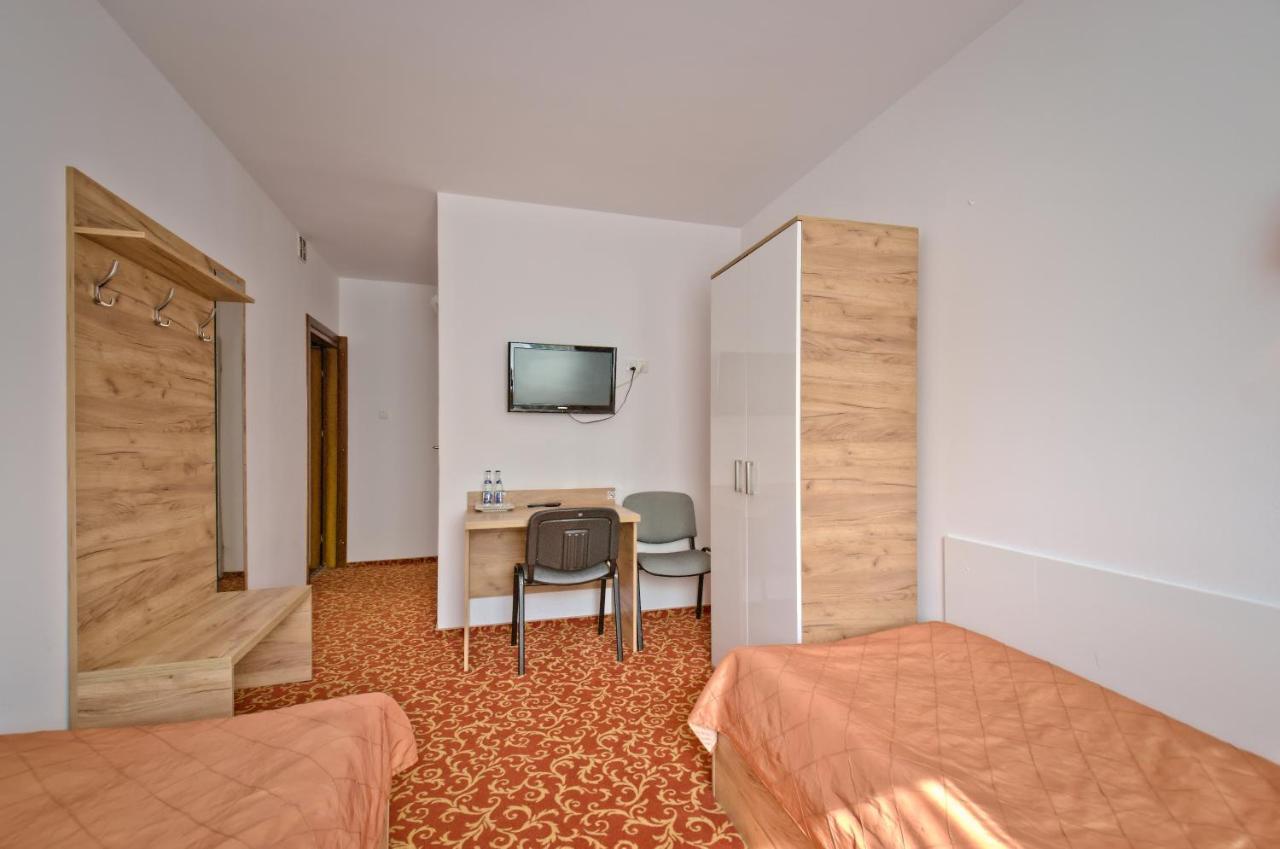 Hotel Sezam Kraczkowa Esterno foto