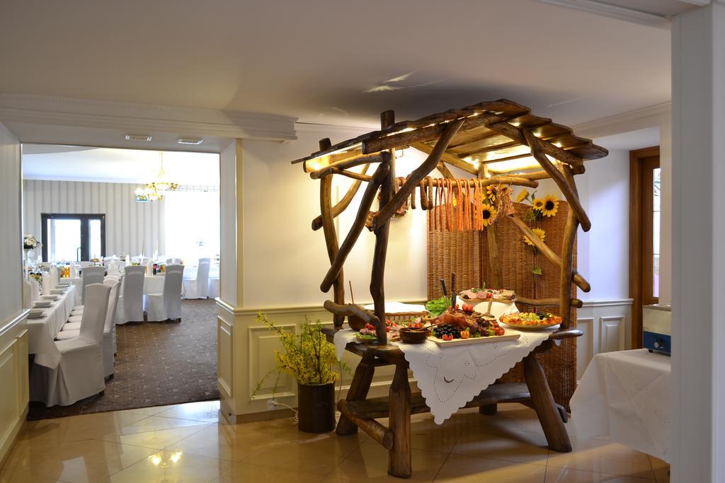 Hotel Sezam Kraczkowa Esterno foto