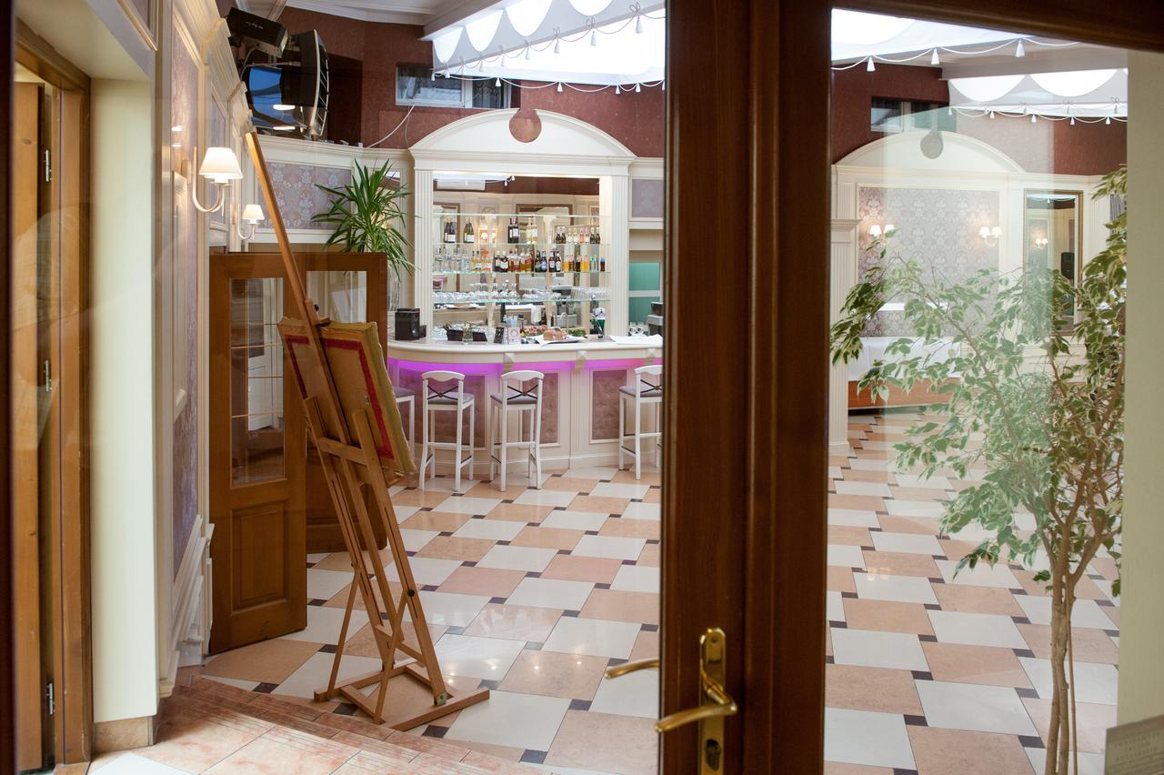 Hotel Sezam Kraczkowa Esterno foto